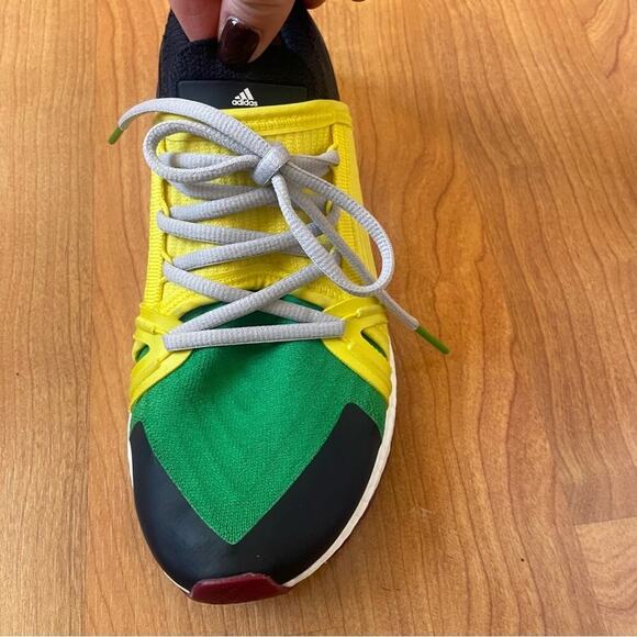 Adidas by Stella McCartney. Style G1568. Women's running sneaker in US 7.5 - Picture 4 of 16